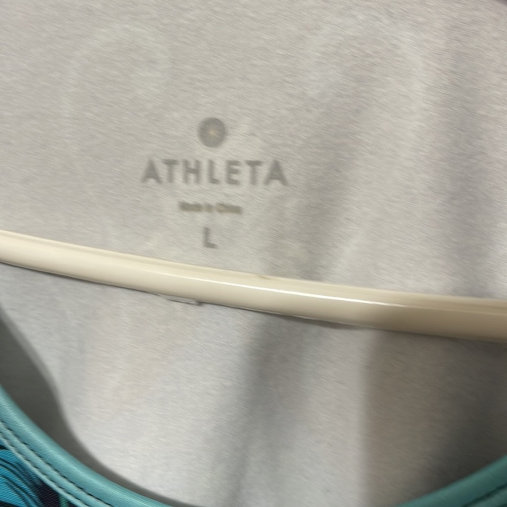Athleta Base Layer Top - L - Picture 5 of 8